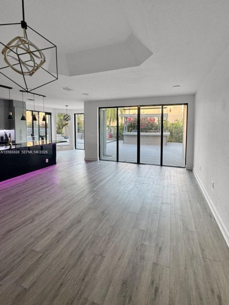 7317 NW 107th Pl , Unit N/A, Doral, FL 33178 Photo