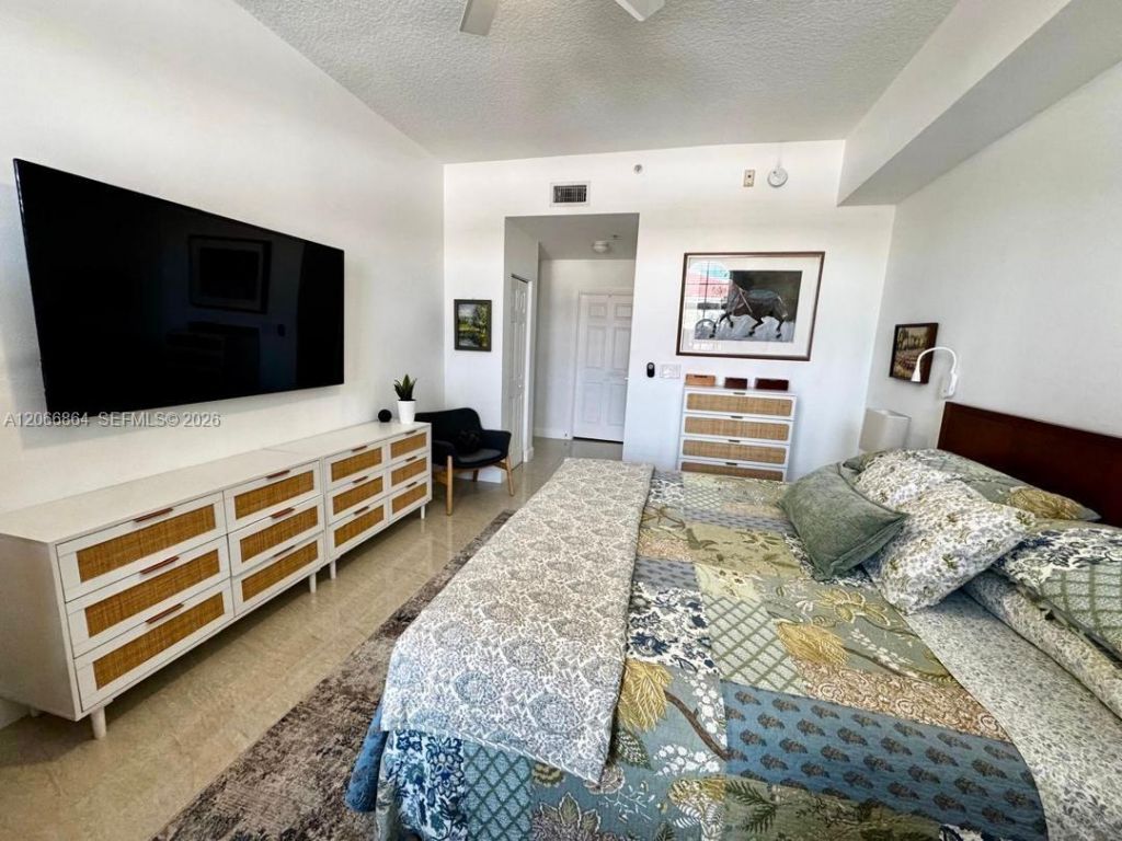 3001 NE 185th St, Unit 225, Aventura, FL 33180 Photo