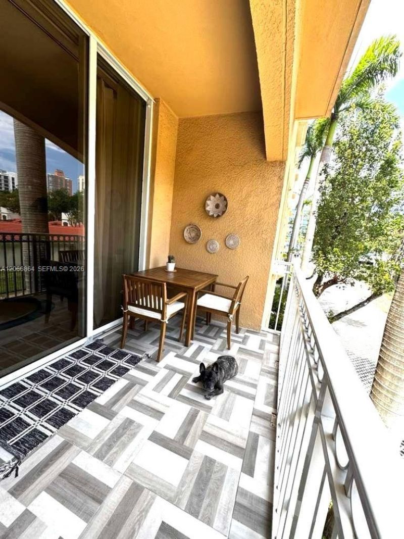 3001 NE 185th St, Unit 225, Aventura, FL 33180 Photo