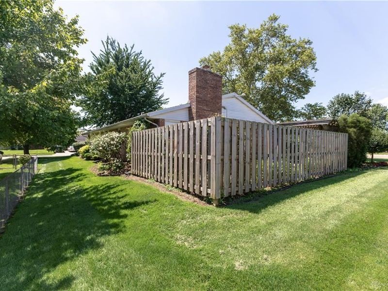 801 N Dorset Road, Troy, OH 45373 Photo 10