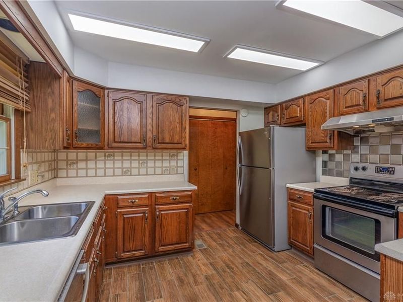 801 N Dorset Road, Troy, OH 45373 Photo 14
