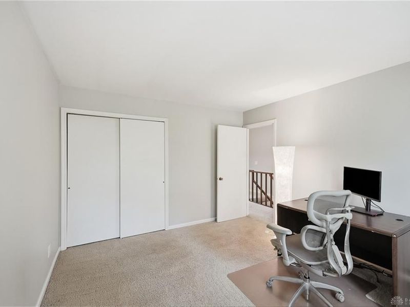 6852 Olde Greenbrier Lane, Centerville, OH 45459 Photo 19