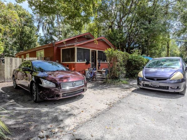 908 NW 4TH PLACE , GAINESVILLE, FL 32601