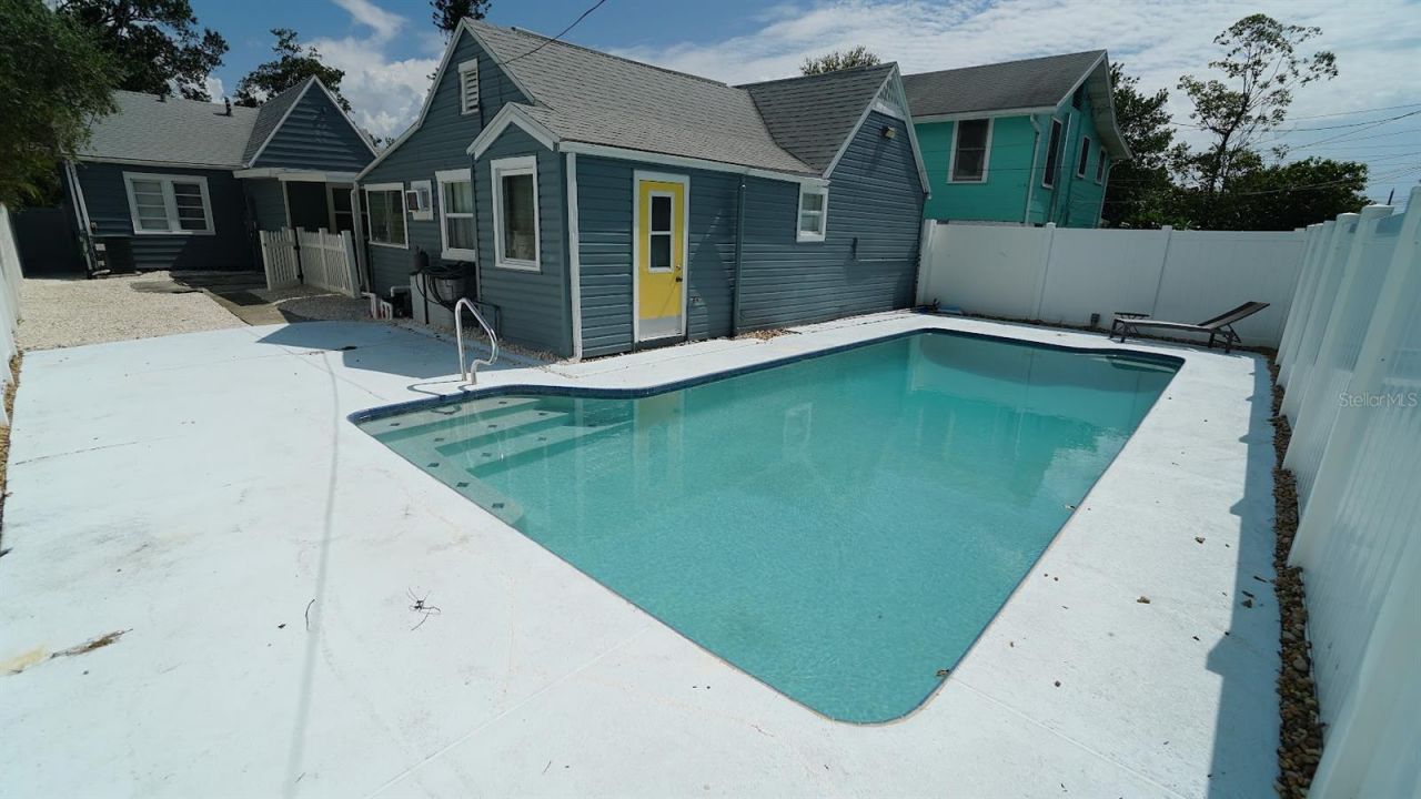 1632 27th Avenue N, Saint Petersburg, FL 33713 Photo