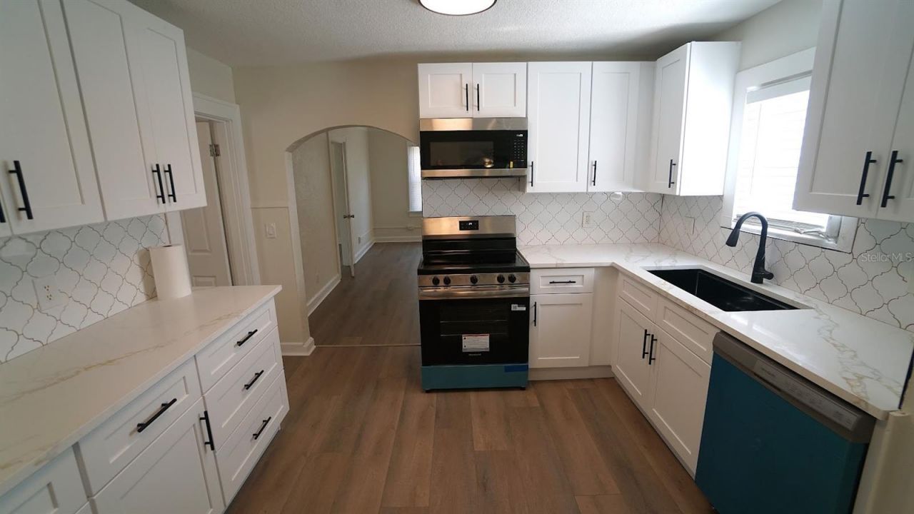 1632 27th Avenue N, Saint Petersburg, FL 33713 Photo