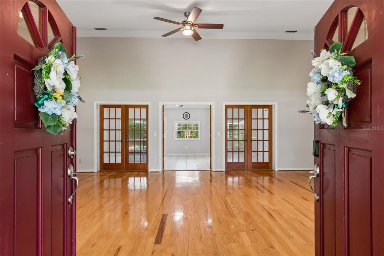 1055 Riverside Ridge Road, Tarpon Springs, FL 34688 Photo
