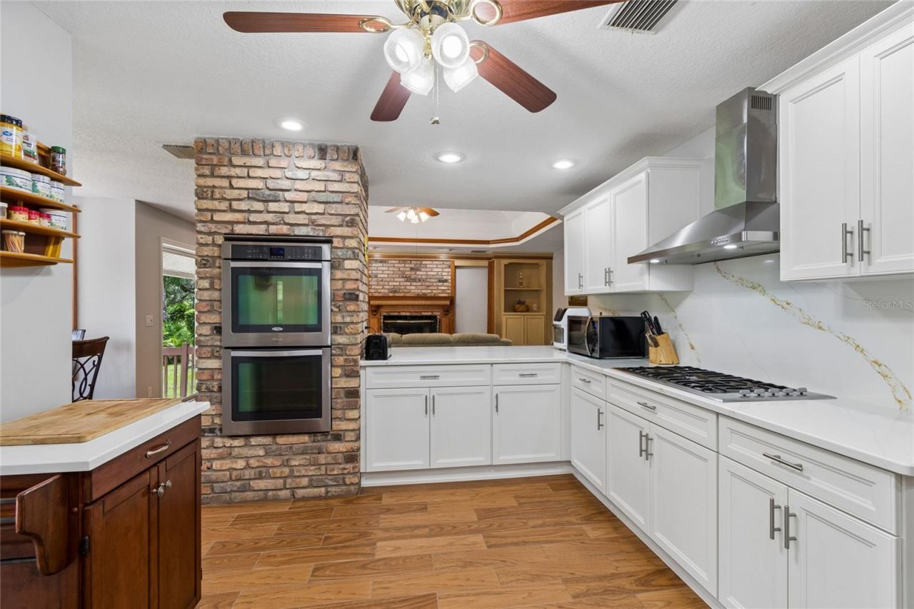 1055 Riverside Ridge Road, Tarpon Springs, FL 34688 Photo