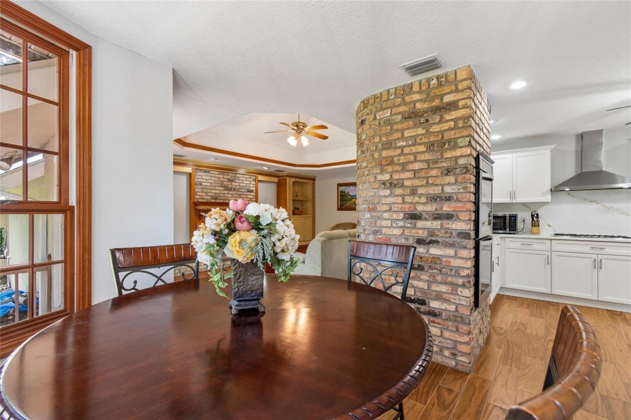 1055 Riverside Ridge Road, Tarpon Springs, FL 34688 Photo