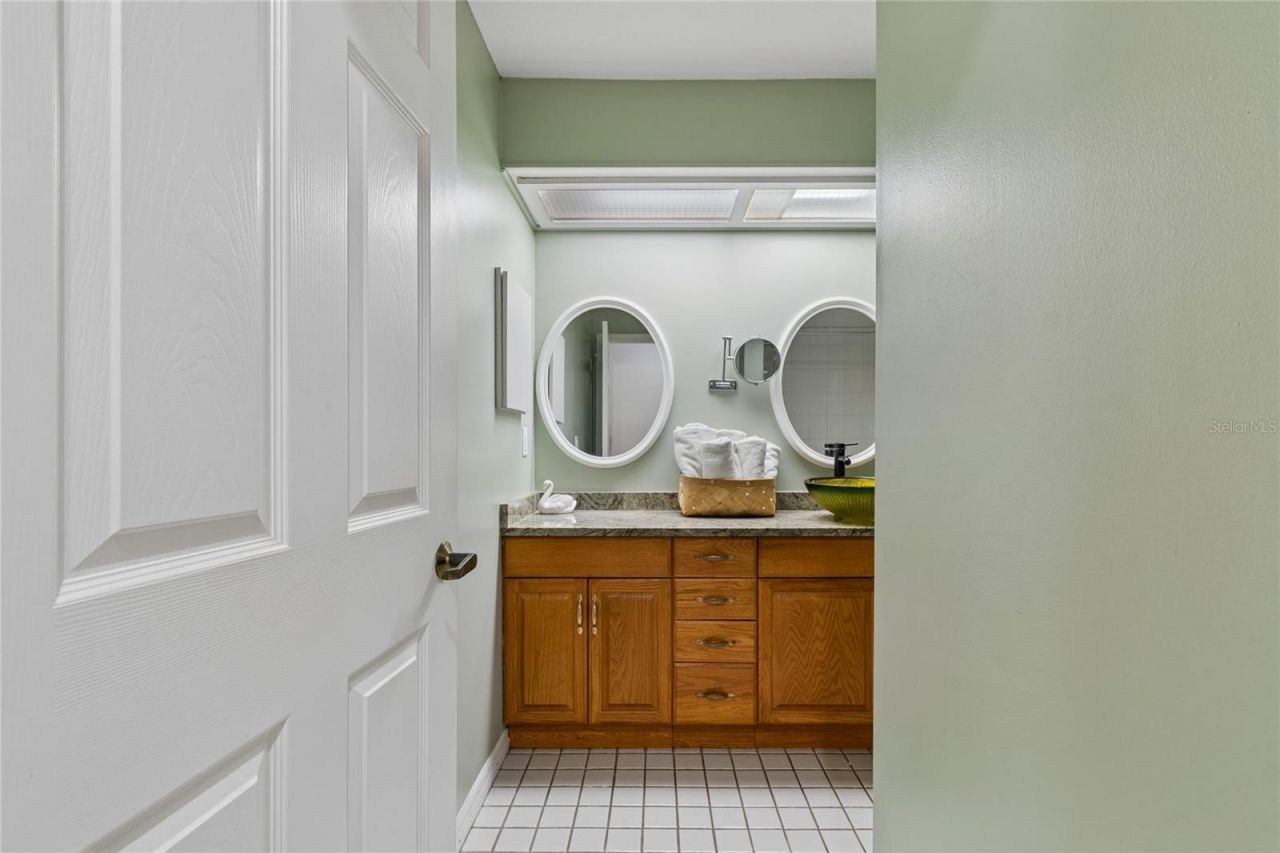 1055 Riverside Ridge Road, Tarpon Springs, FL 34688 Photo
