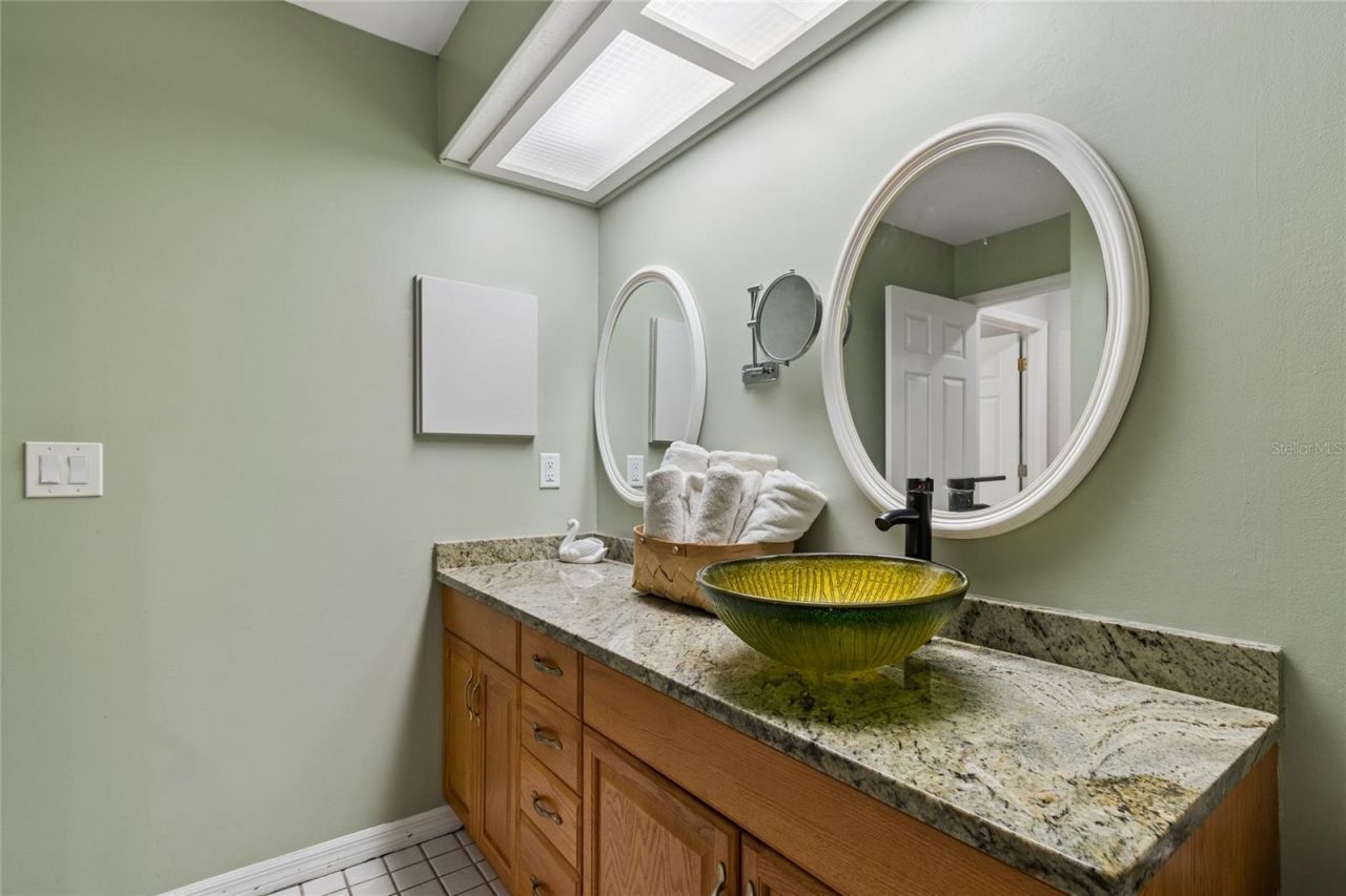 1055 Riverside Ridge Road, Tarpon Springs, FL 34688 Photo