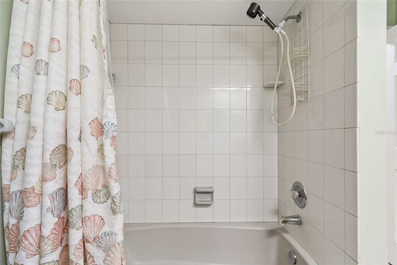 1055 Riverside Ridge Road, Tarpon Springs, FL 34688 Photo