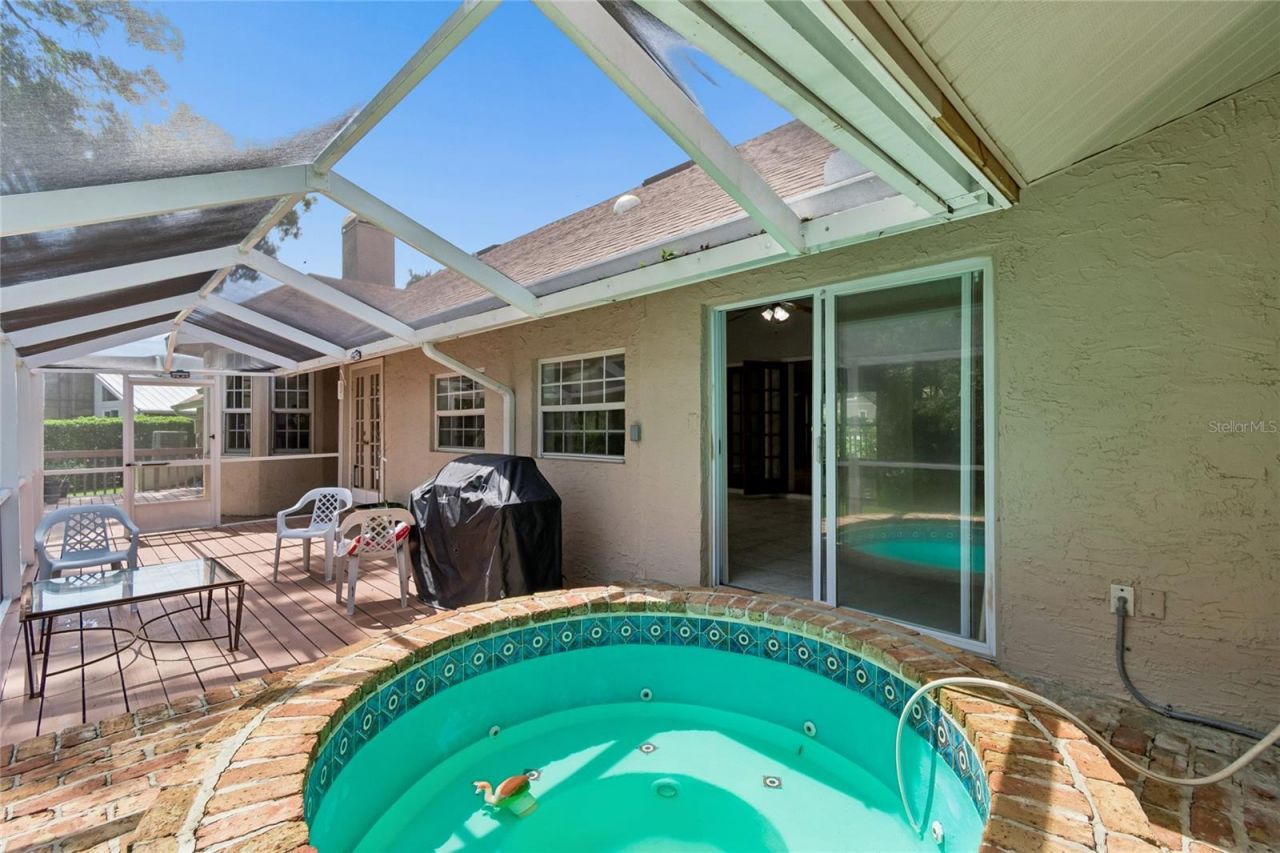 1055 Riverside Ridge Road, Tarpon Springs, FL 34688 Photo