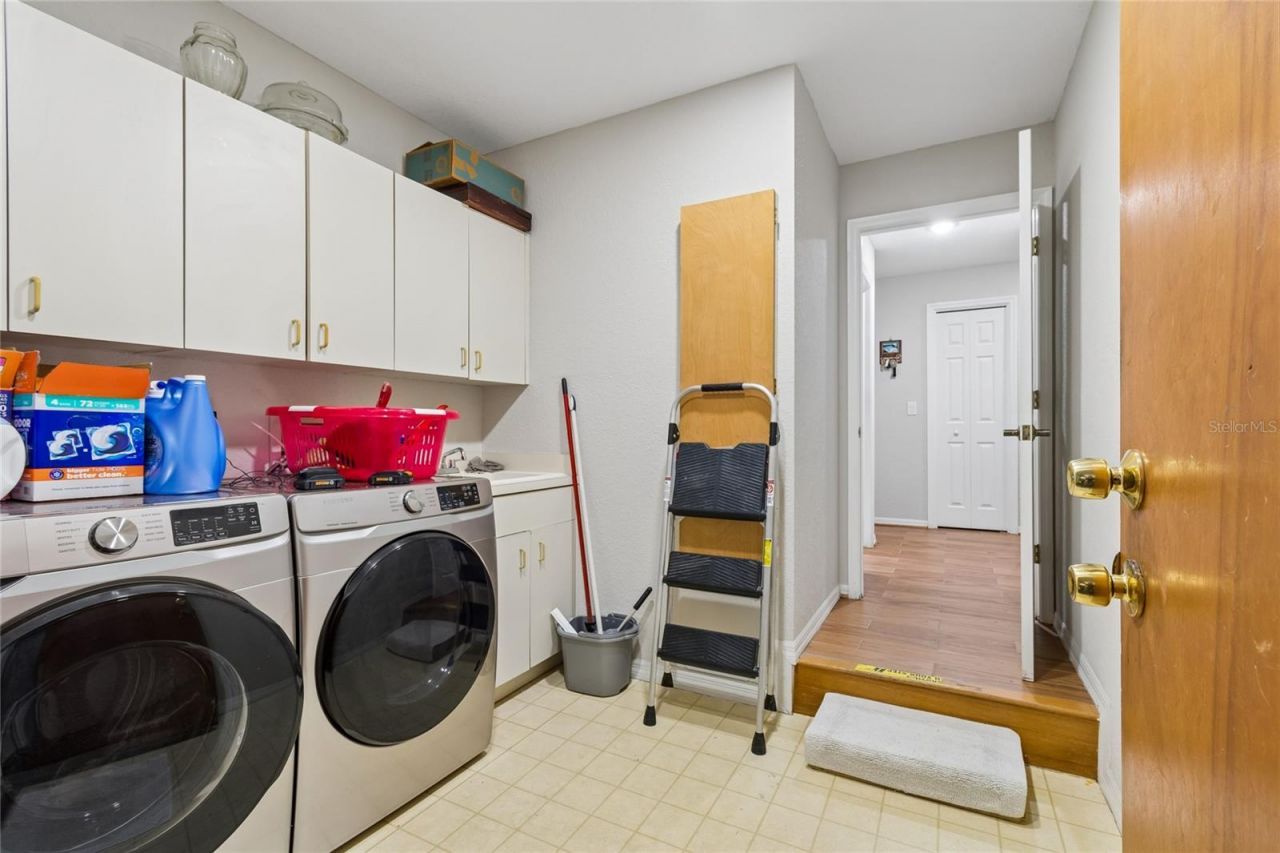 1055 Riverside Ridge Road, Tarpon Springs, FL 34688 Photo