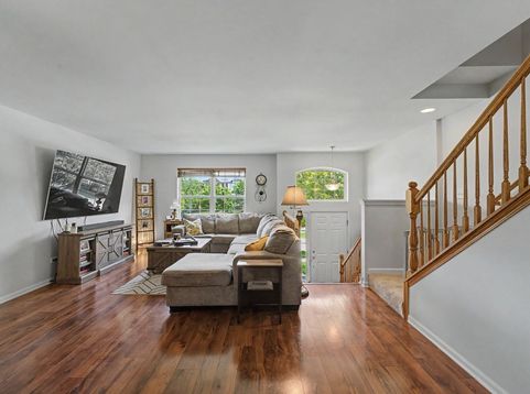 Main Photo