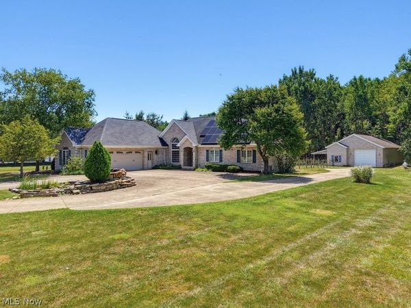 7334 Lonesome Pine Trail , Medina, OH 44256