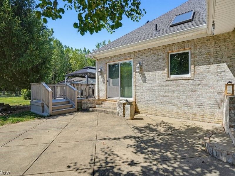 7334 Lonesome Pine Trail, Medina, OH 44256 Photo 35