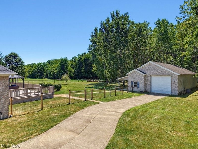 7334 Lonesome Pine Trail, Medina, OH 44256 Photo 37