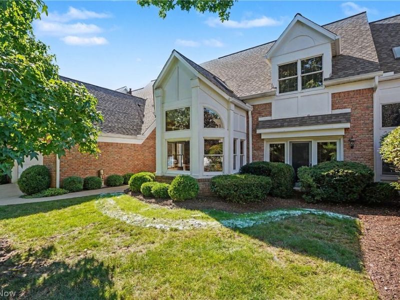 3644 Sparrow Pond Circle, Akron, OH 44333 Photo 1
