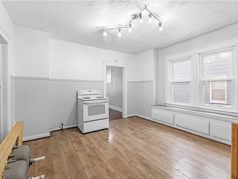 3978 E 55th Street, Newburgh Heights, OH 44105 Photo 12