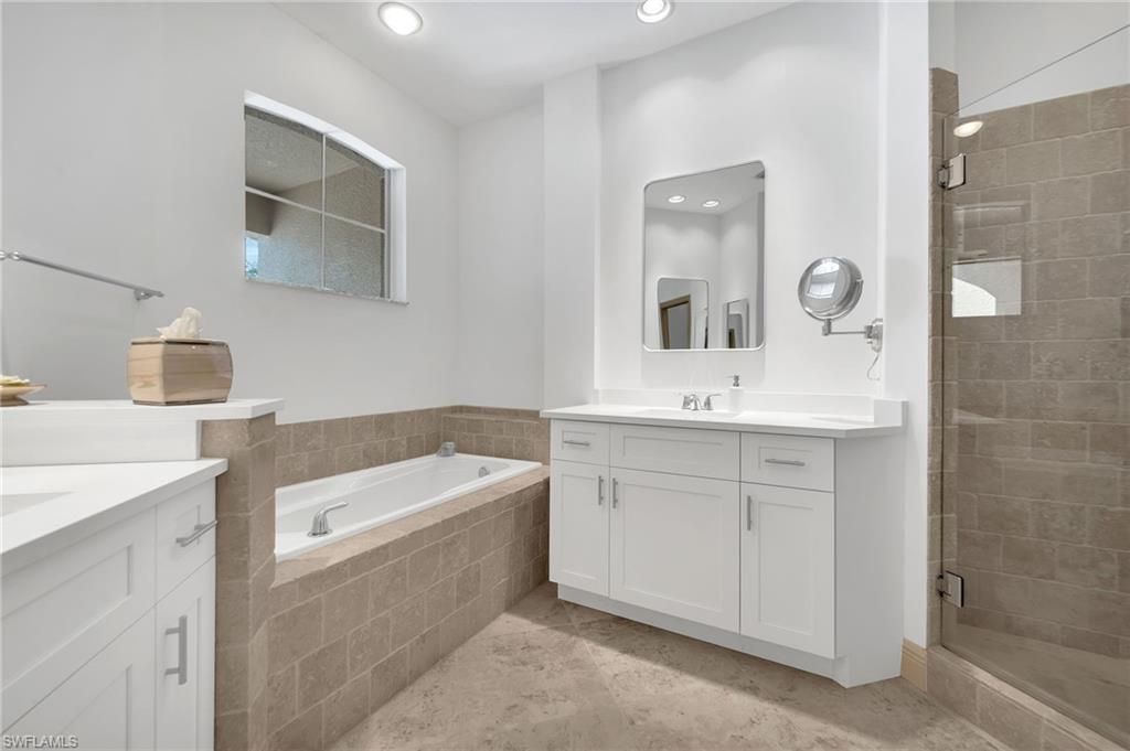 8458 Radcliffe Ter, Unit 202, Naples, FL 34120 Photo