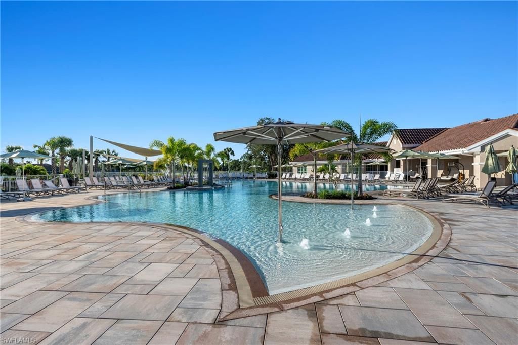 8458 Radcliffe Ter, Unit 202, Naples, FL 34120 Photo