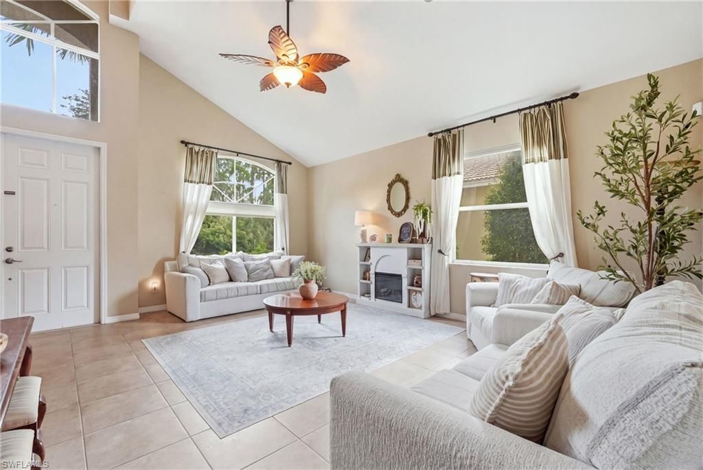 3565 Malagrotta Cir , Cape Coral, FL 33909 Photo