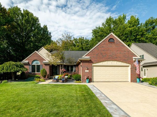 2005 Chestnut Crescent, Saline, MI 48176