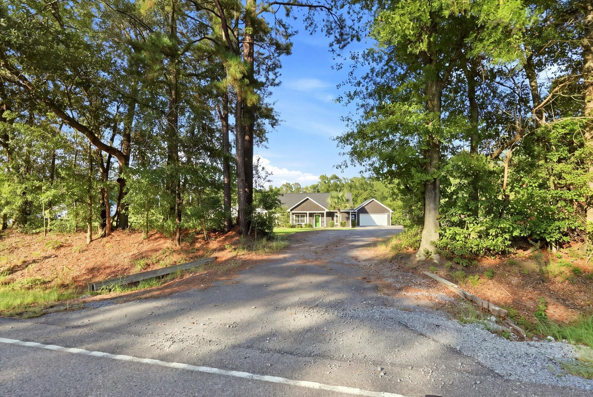 2536 Old Gilliard Road Photo 2