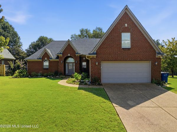 4196 Amherst Drive, Olive Branch, MS 38654