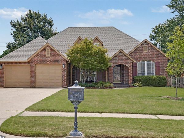 1109 W Granger Street, Broken Arrow, OK 74012