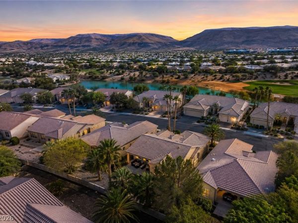 5068 Rivedro Street , Las Vegas, NV 89135