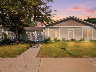 22899 Talford Street, Novi, Mi 48375