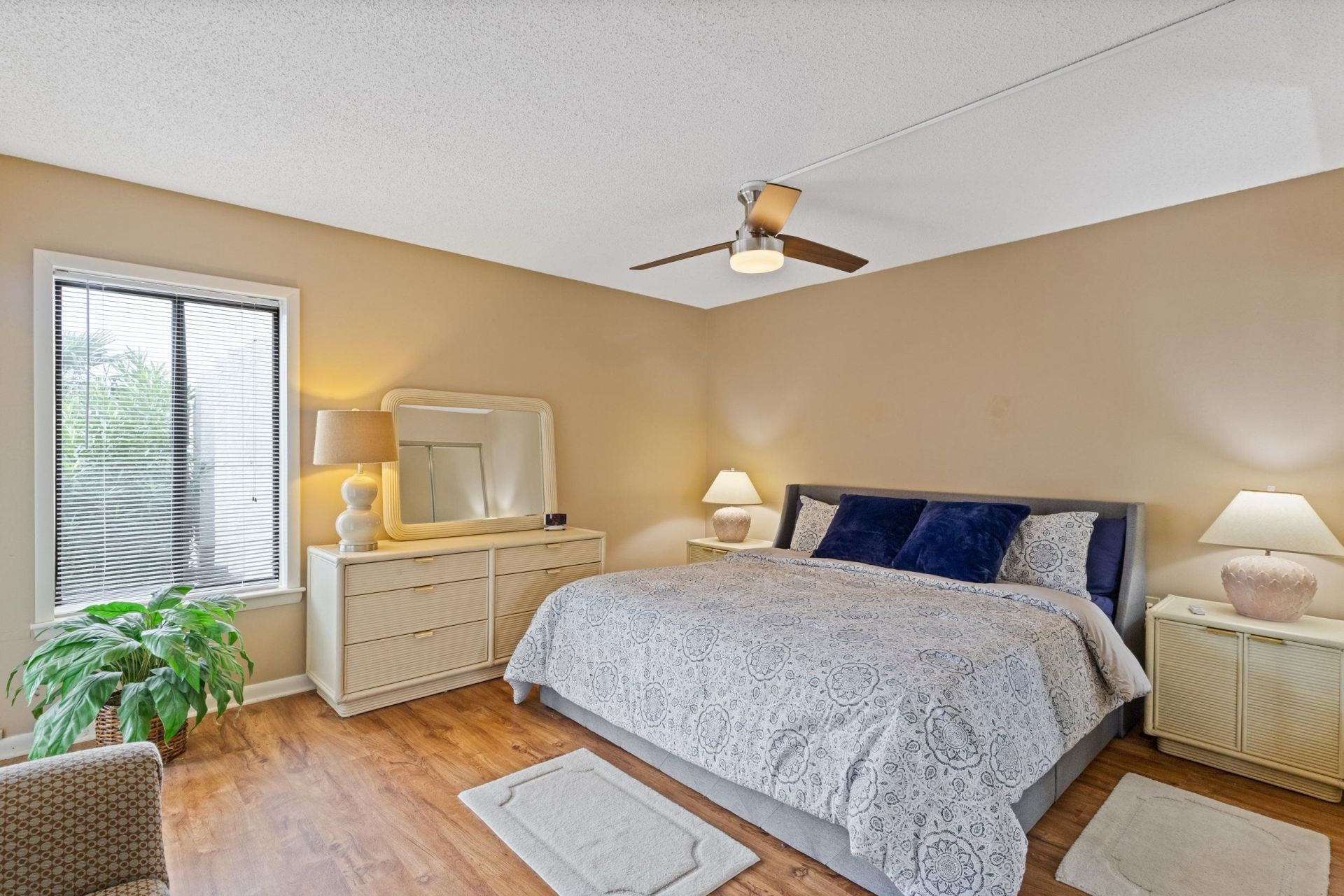 4440 Nassau Ct. Photo 13