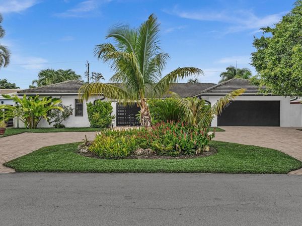 4441 NE 19TH Avenue, Oakland Park, FL 33308