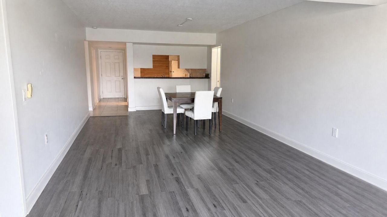 6025 S Balboa Circle, Unit 306, Boca Raton, FL 33433 Photo