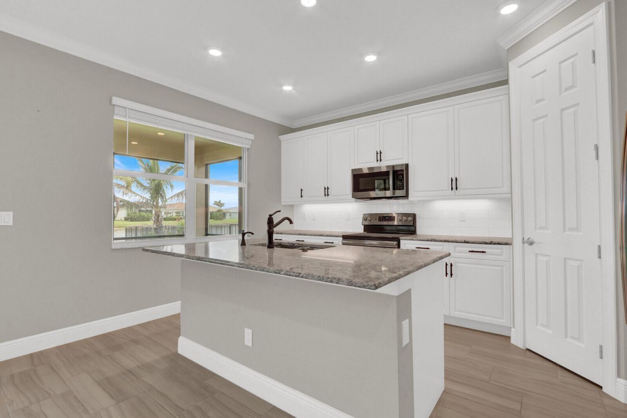 8741 SW Vico Way, Port Saint Lucie, FL 34987 Photo