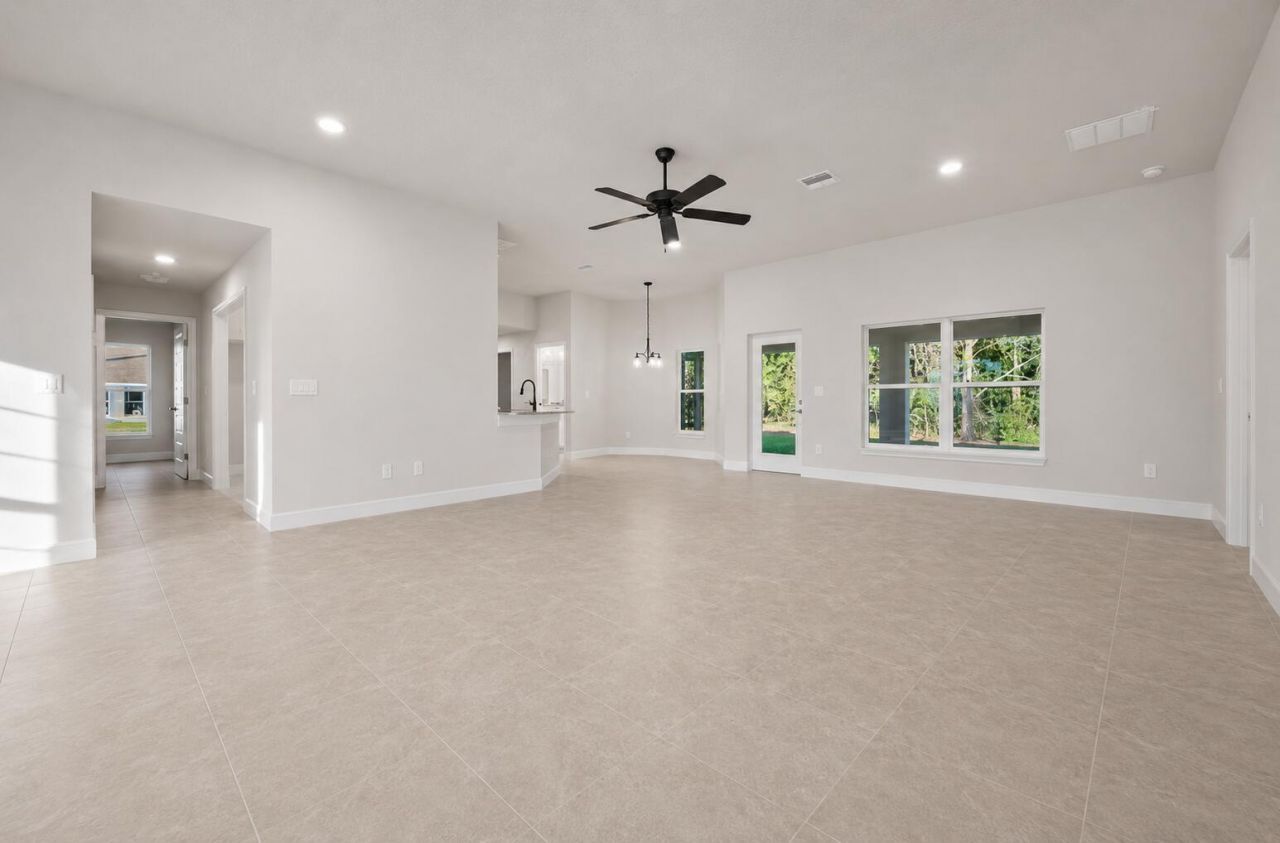 292 SW Ridgecrest Drive, Port Saint Lucie, FL 34953 Photo