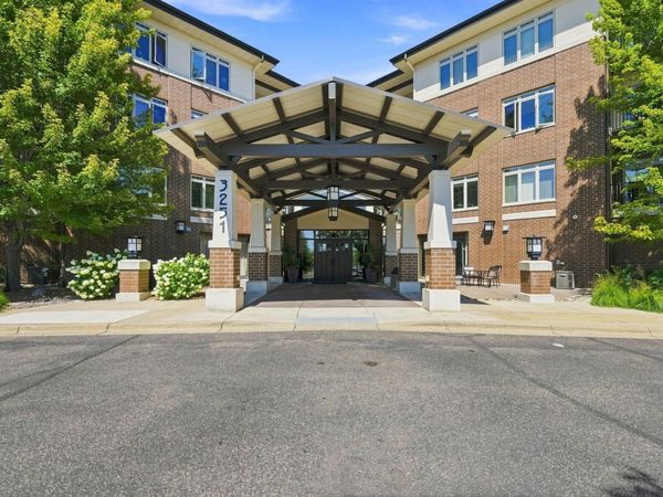 3251 Louisiana Avenue S, Unit 317, Saint Louis Park, MN 55426