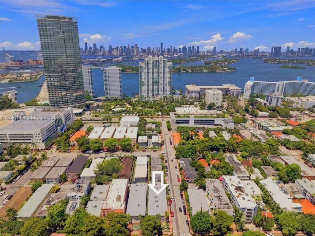 1000 7th St, Unit 4, Miami Beach, FL 33139 Photo