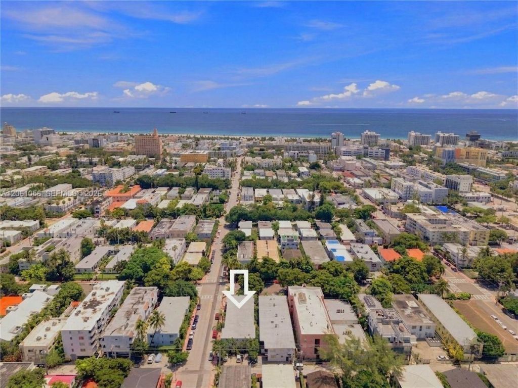 1000 7th St, Unit 4, Miami Beach, FL 33139 Photo