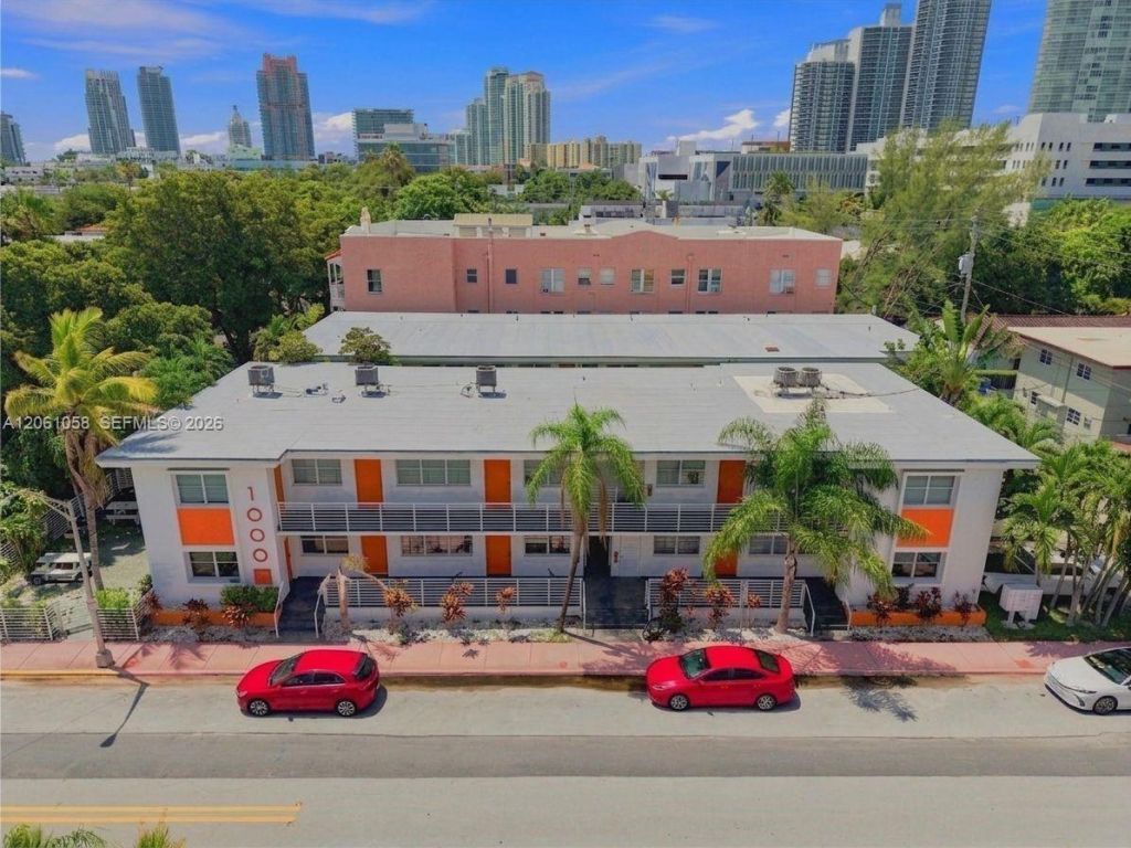 1000 7th St, Unit 4, Miami Beach, FL 33139 Photo