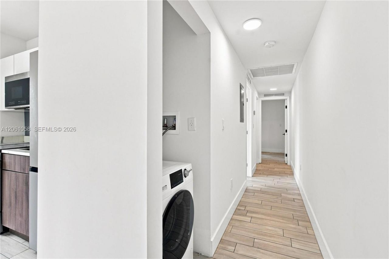 1000 7th St, Unit 4, Miami Beach, FL 33139 Photo