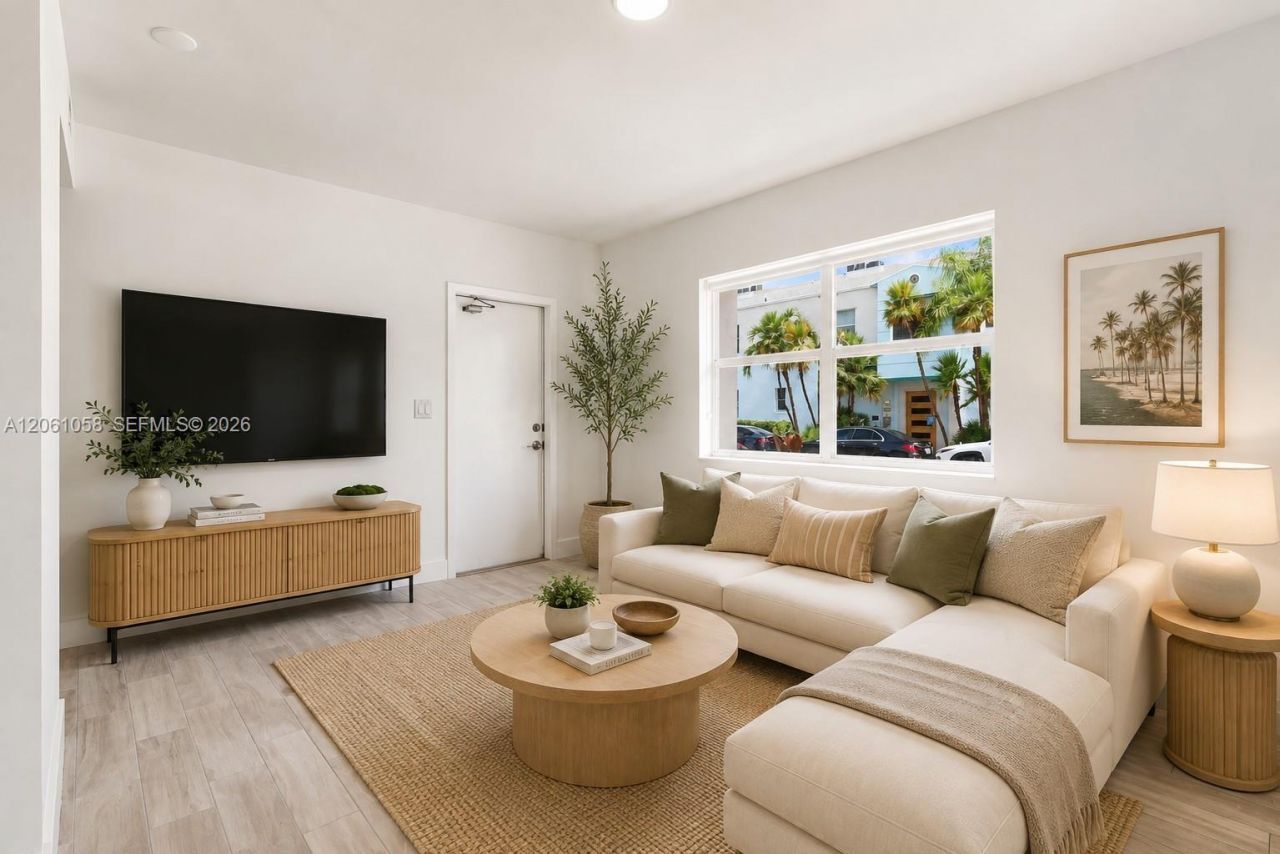 1000 7th St, Unit 4, Miami Beach, FL 33139 Photo