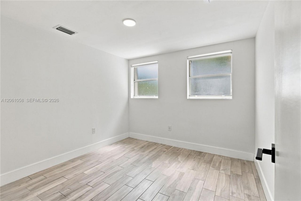1000 7th St, Unit 4, Miami Beach, FL 33139 Photo
