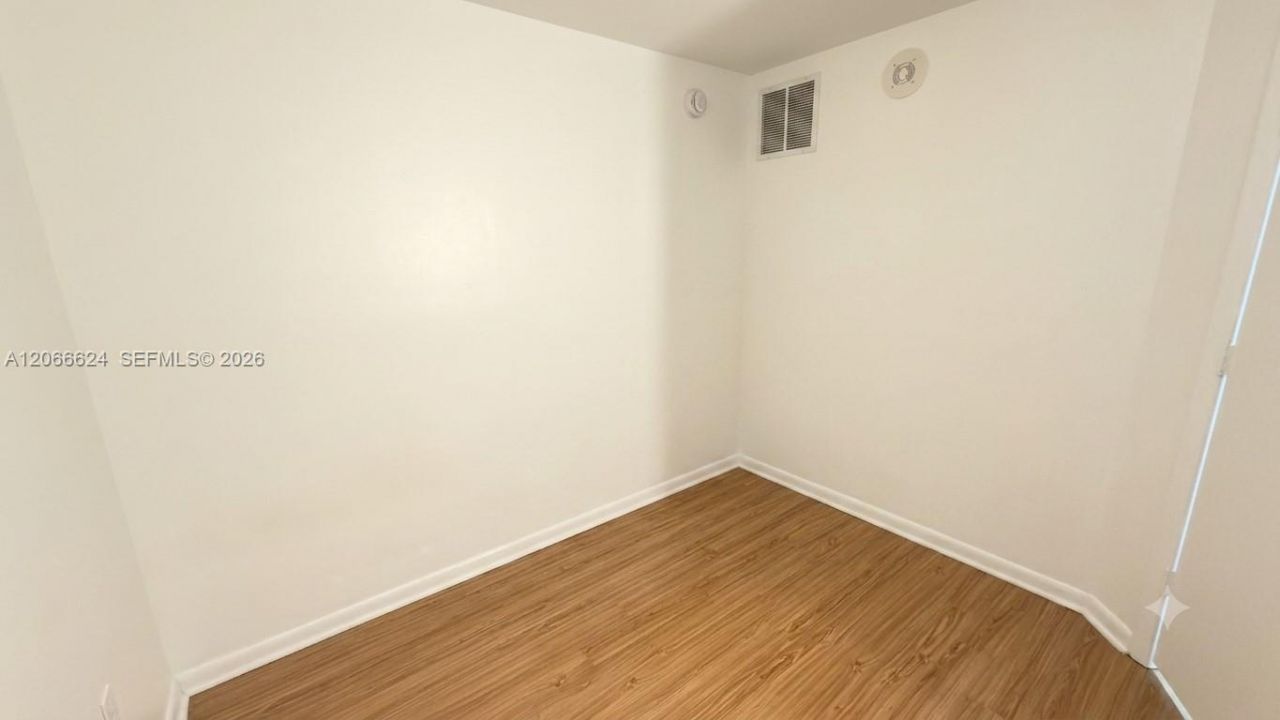 244 Biscayne Blvd, Unit 808, Miami, FL 33132 Photo