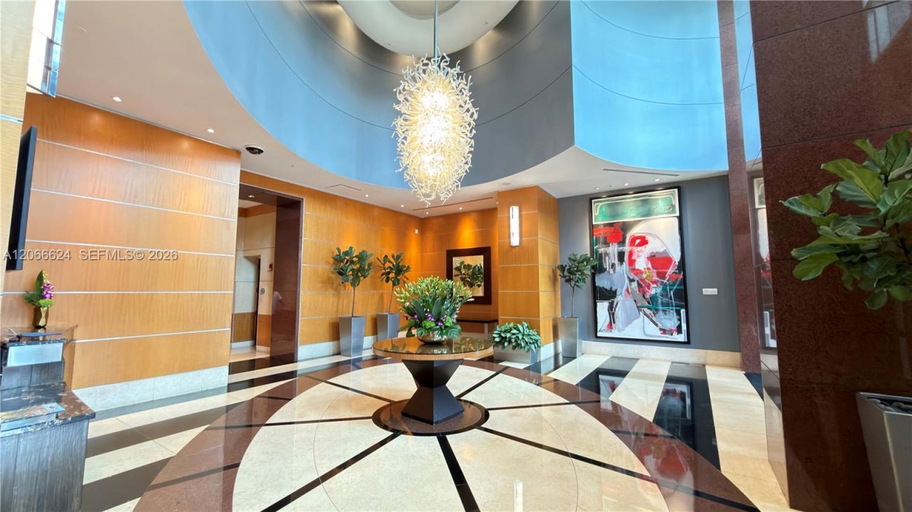 244 Biscayne Blvd, Unit 808, Miami, FL 33132 Photo