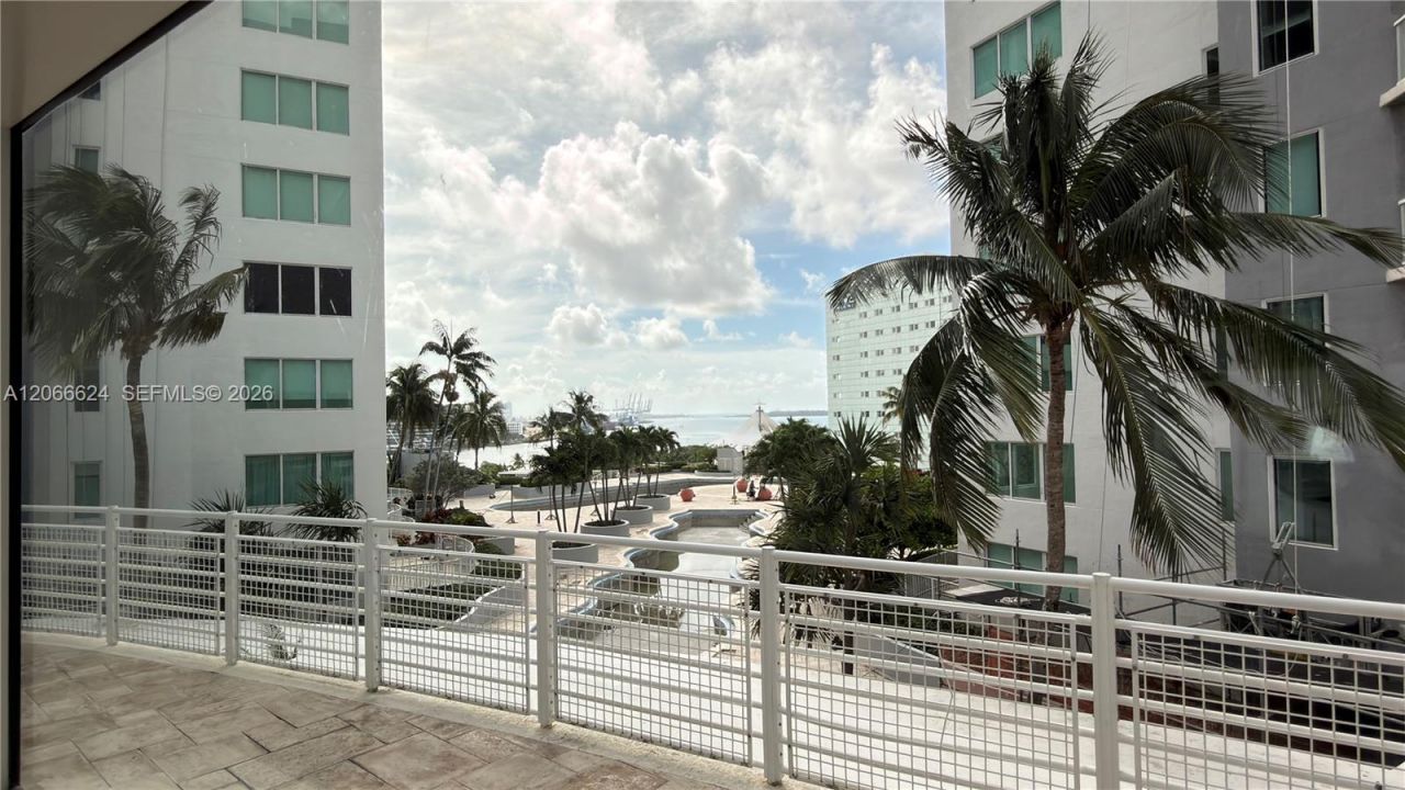 244 Biscayne Blvd, Unit 808, Miami, FL 33132 Photo