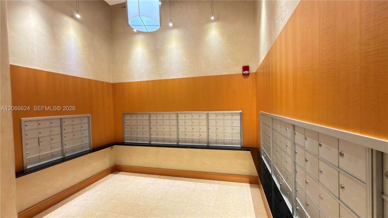 244 Biscayne Blvd, Unit 808, Miami, FL 33132 Photo