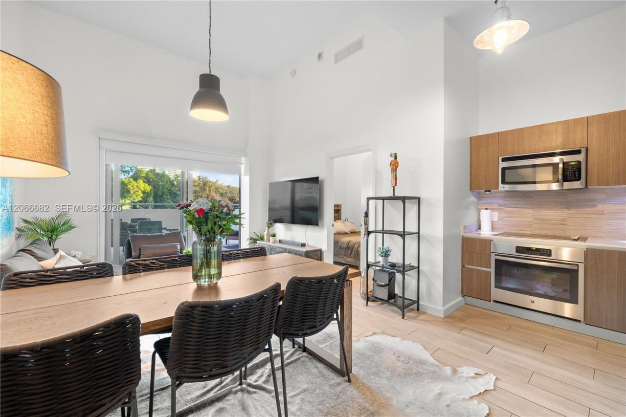 1600 SW 1st Ave , Unit 307, Miami, FL 33129 Photo