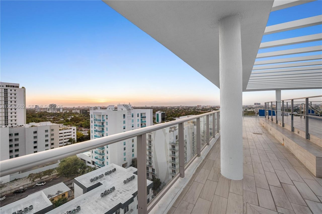 1600 SW 1st Ave , Unit 307, Miami, FL 33129 Photo